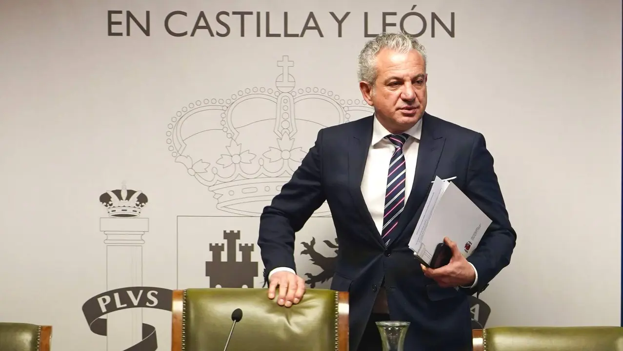 El delegado del Gobierno, Nicanor Sen, presenta la propuesta de modelo de financiaci&oacute;n auton&oacute;mica y sus efectos en Castilla y Le&oacute;n.