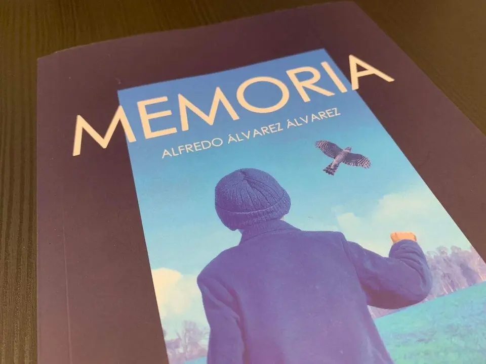 Portada de Memoria de Alfredo &Aacute;lvarez &Aacute;lvarez
