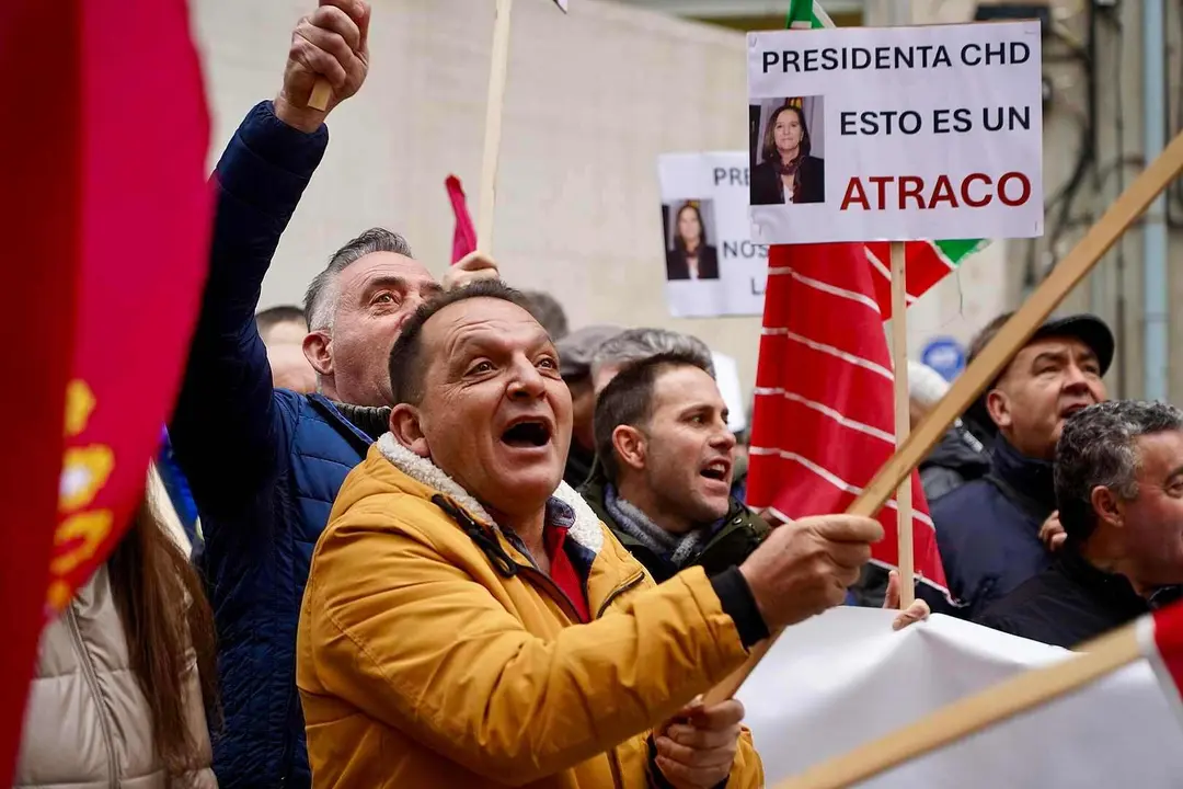 Los regantes del P&aacute;ramo Bajo de Le&oacute;n se movilizan ante la CHD para exigir que cumpla los compromisos firmados