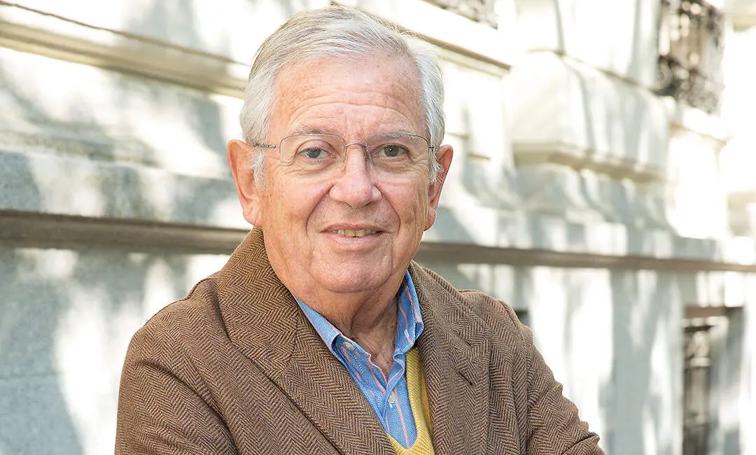 El escritor c&aacute;ntabro Fernando Jauregui, en una foto de archivo.