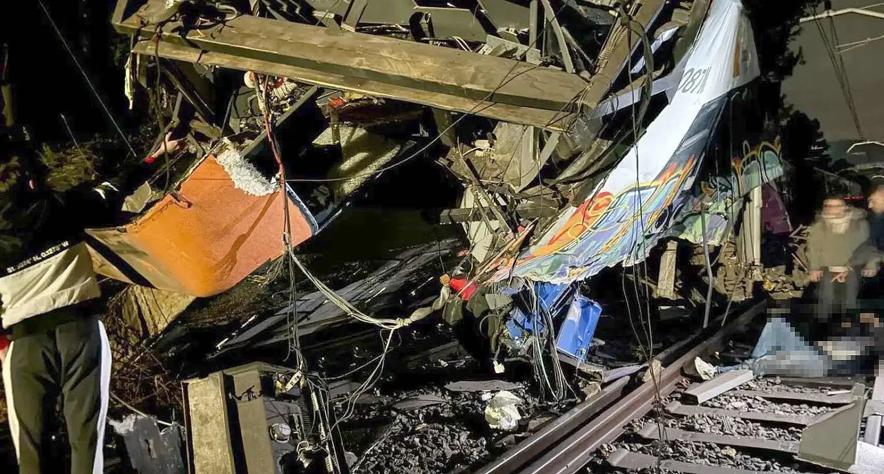 Una maquinista leonesa en pr&aacute;cticas result&oacute; herida en la noche del martes en un accidente ferroviario ocurrido en Barcelona.