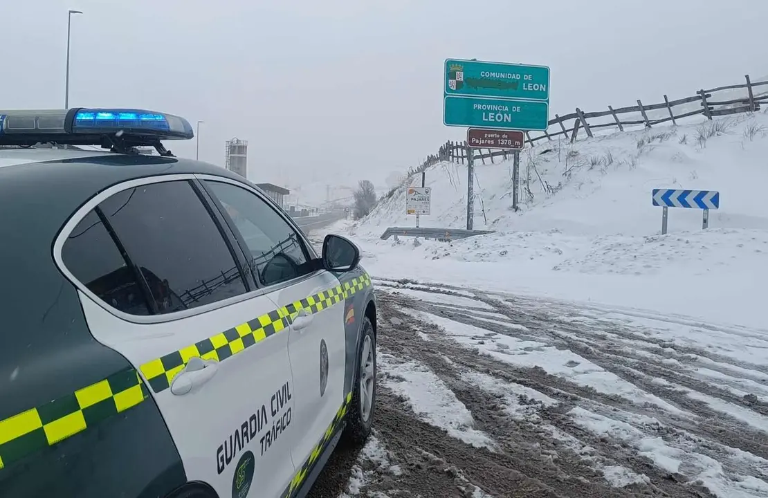 Tr&aacute;fico nieve (3)