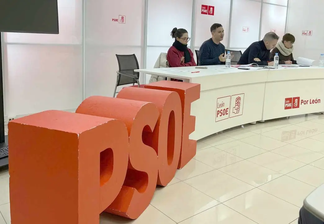 Un instante de la ejecutiva de este lunes.