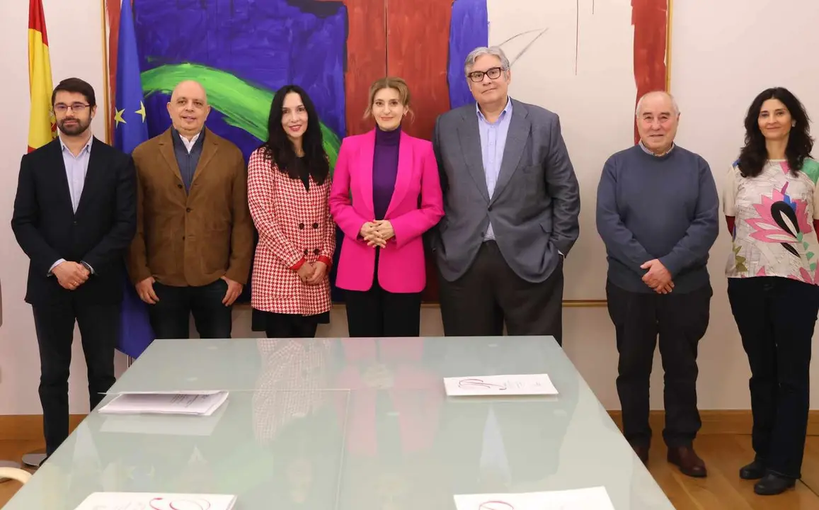 Jurado del premio Castilla y Le&oacute;n de las letras.