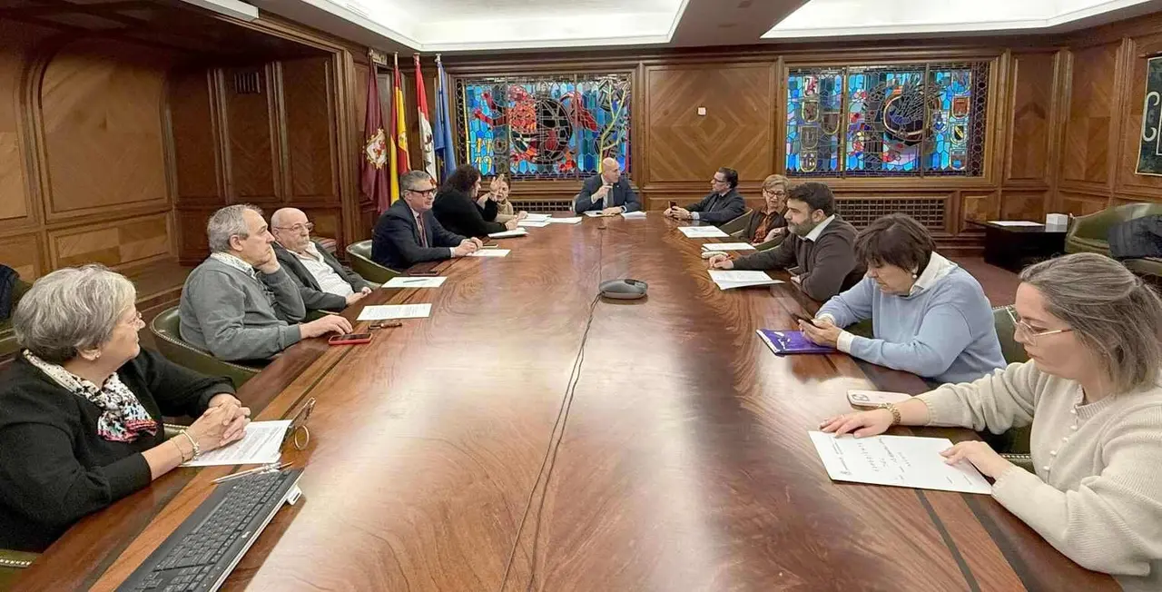 Imagen de la Junta de Gobierno Local del Ayuntamiento de Le&oacute;n celebrada este viernes.