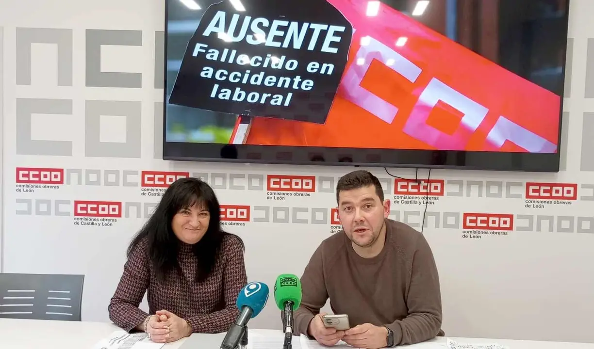 Un instante de la rueda de prensa ofrecida este viernes en Comisiones Obreras (CCOO).