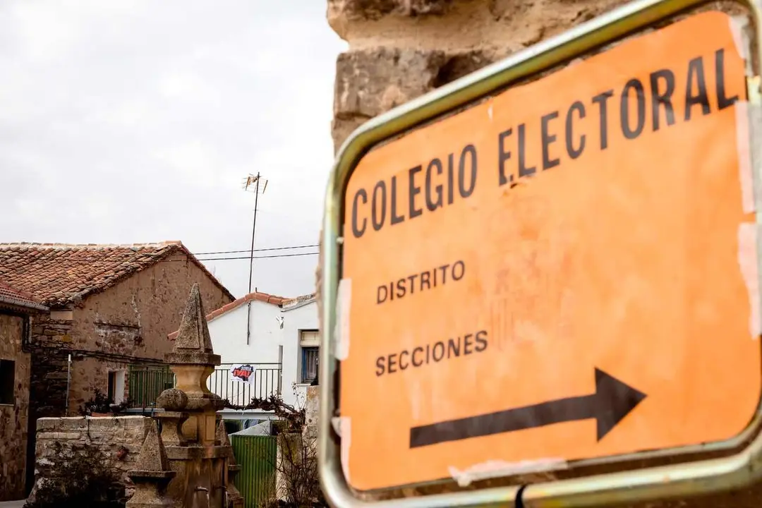 Votaciones a las Cortes de Castilla y Le&oacute;n en la localidad soriana de Aldealse&ntilde;or