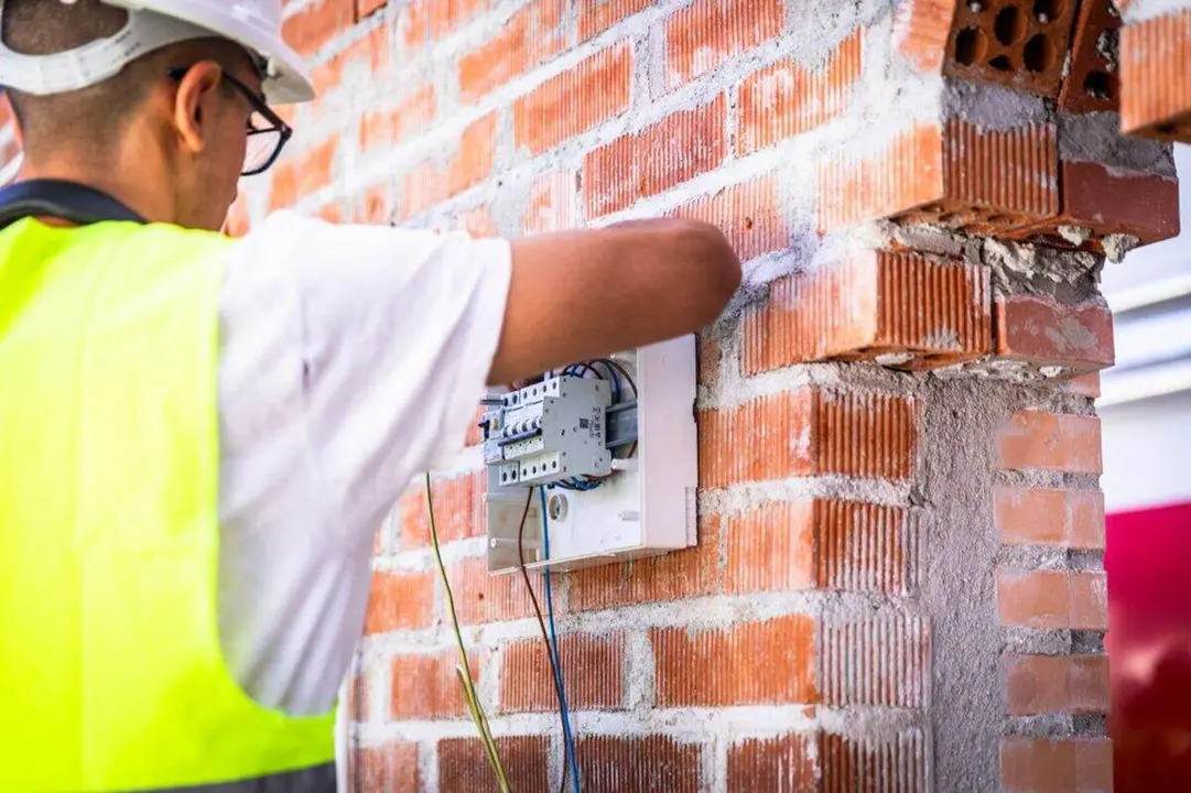 El n&uacute;mero de personas desempleadas registradas en las oficinas del Servicio P&uacute;blico de Empleo Estatal (SEPE), al finalizar el mes de febrero en la provincia de Le&oacute;n se mantiene estable con un descenso de dos personas.