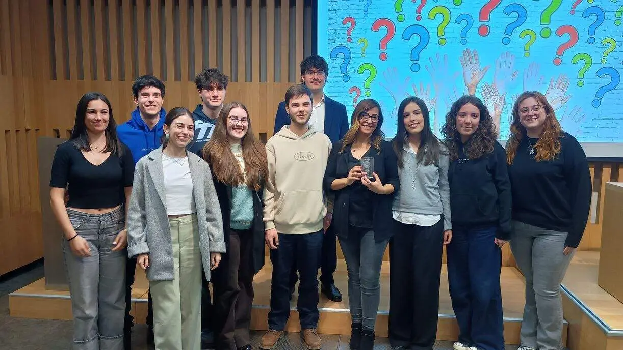 Foto_grupal_Patricia_Gallego_Mu&ntilde;oz