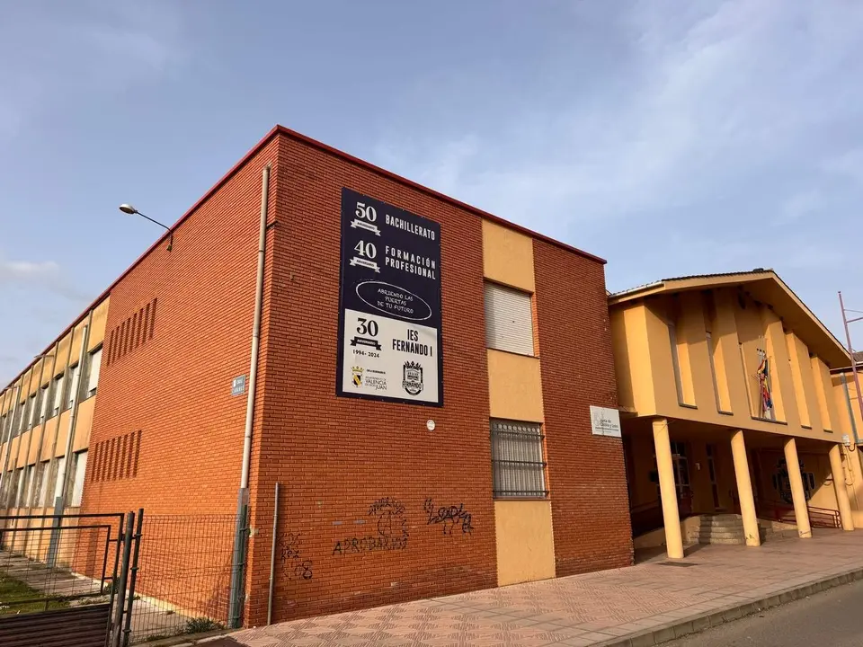 Instituto Fernando I de Valencia De Don Juan.
