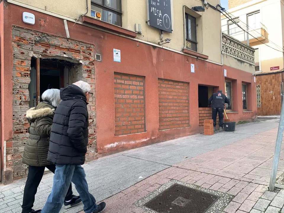 ocupaci&oacute;n tapia bar leon