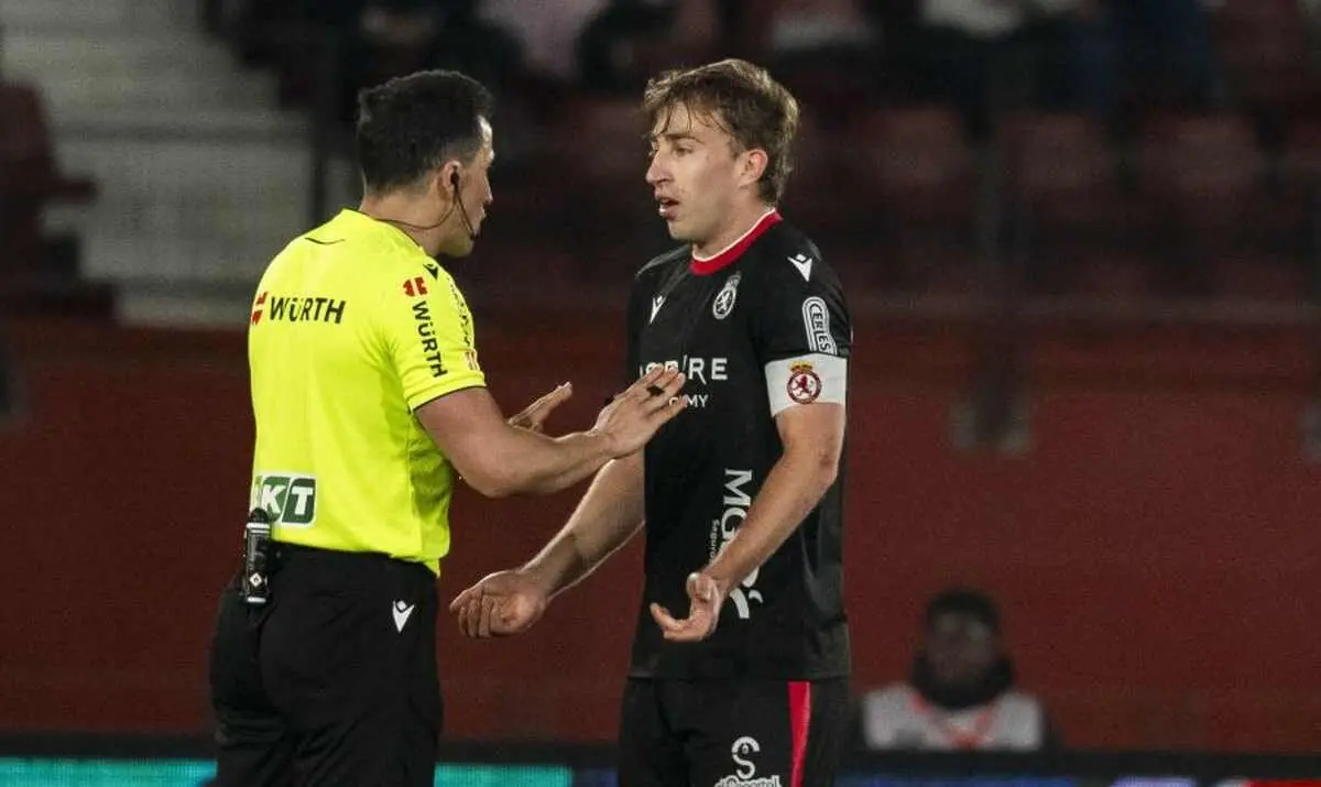 Rodri, en un lance del partido ante el Almer&iacute;a.