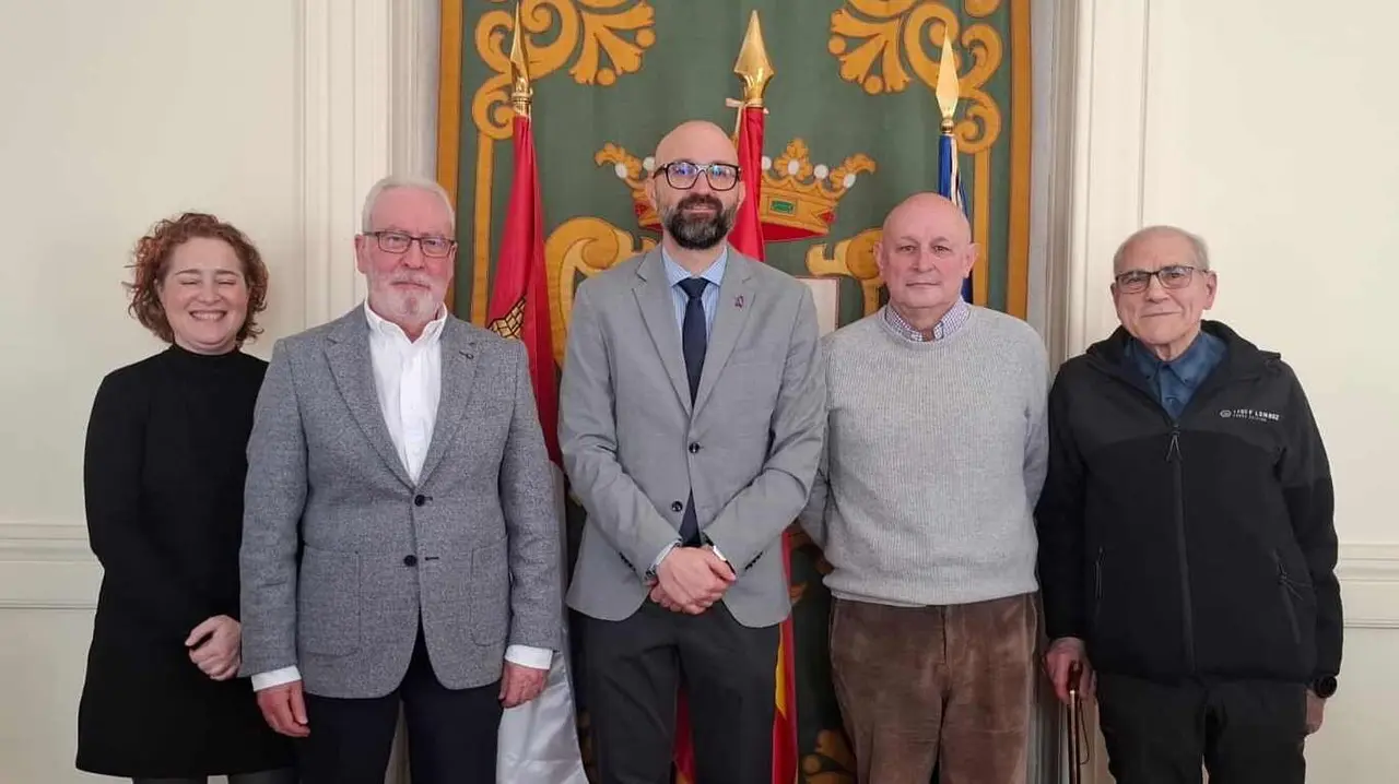 El subdelegado del Gobierno, durante uno de los encuentros mantenidos.