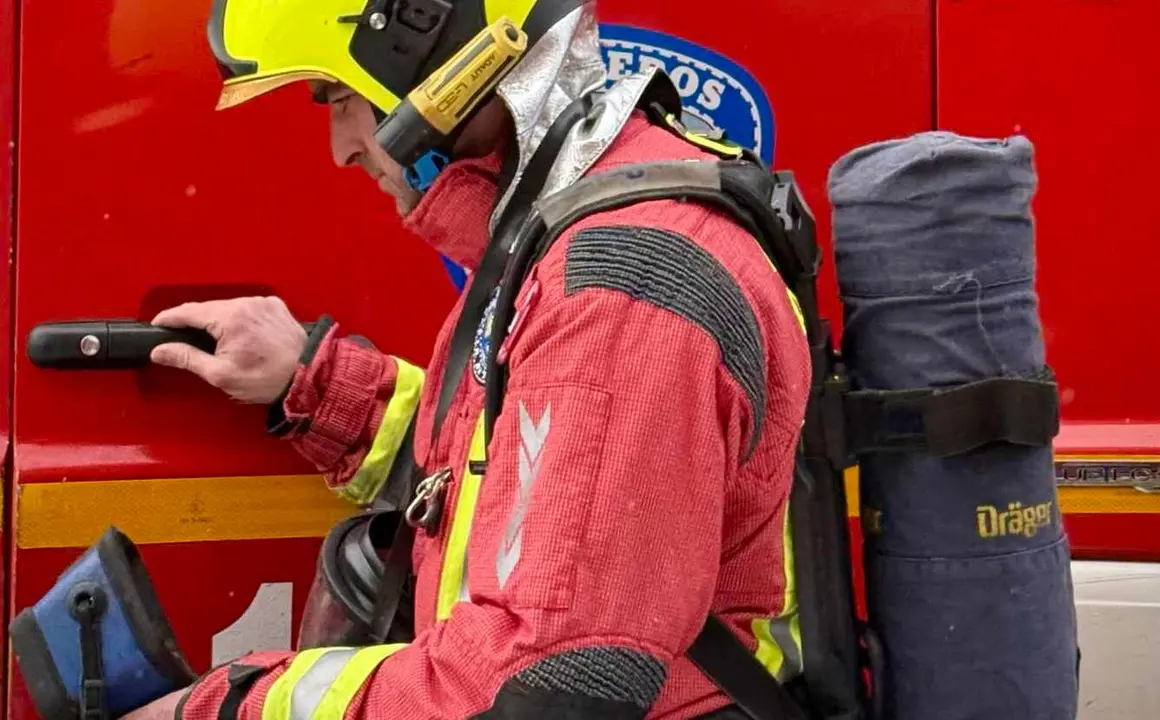 Efectivos de Bomberos Le&oacute;n durante una intervenci&oacute;n.