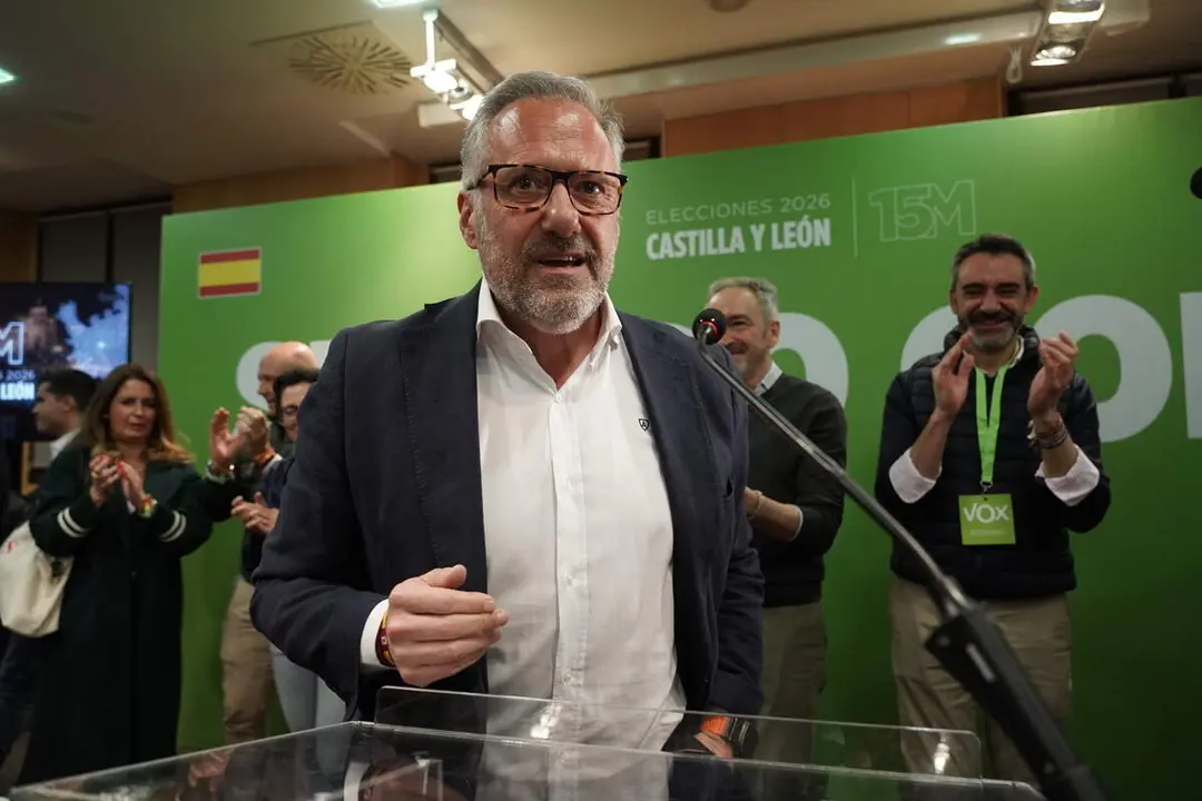 El candidato de VOX a la presidencia de Castilla y Le&oacute;n, Carlos Poll&aacute;n, en el &nbsp;AC Hotel Palacio de Santa Ana, Arroyo de la Encomienda (Valladolid) donde ha seguido el resultado de las elecciones