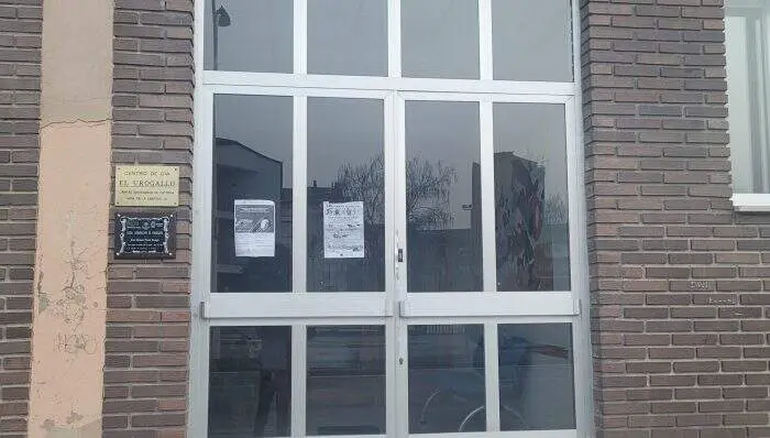 Exterior del Centro Urogallo de Ponferrada.