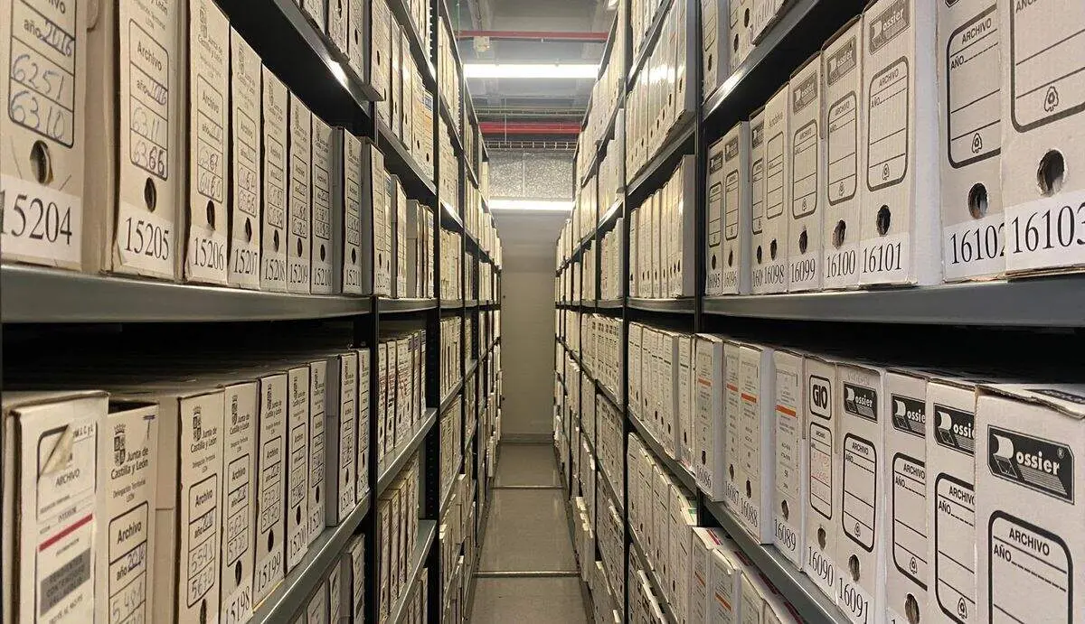 Instalaciones del archivo territorial en la delegaci&oacute;n de la Junta en Le&oacute;n