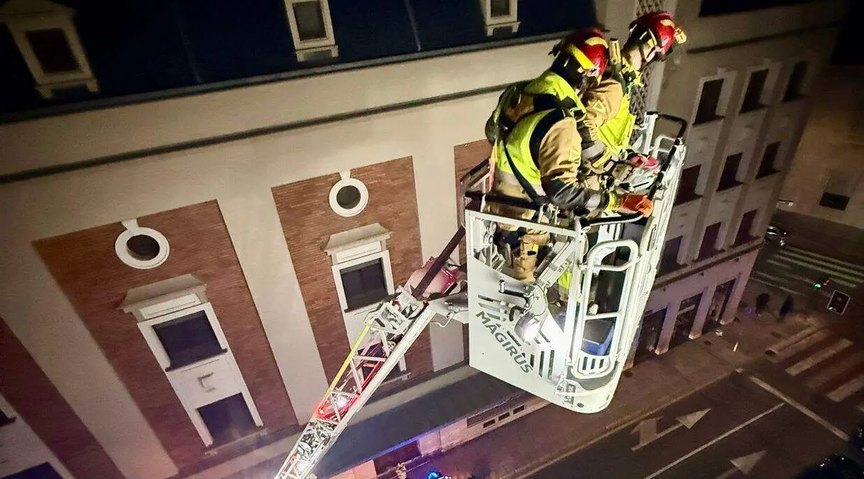 Bomberos Le&oacute;n