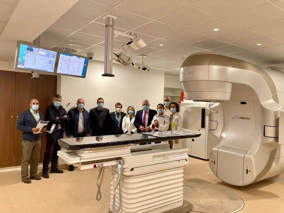 Imagen de archivo de la recepci&oacute;n del acelerador lineal del Caule. Foto: Sacyl.