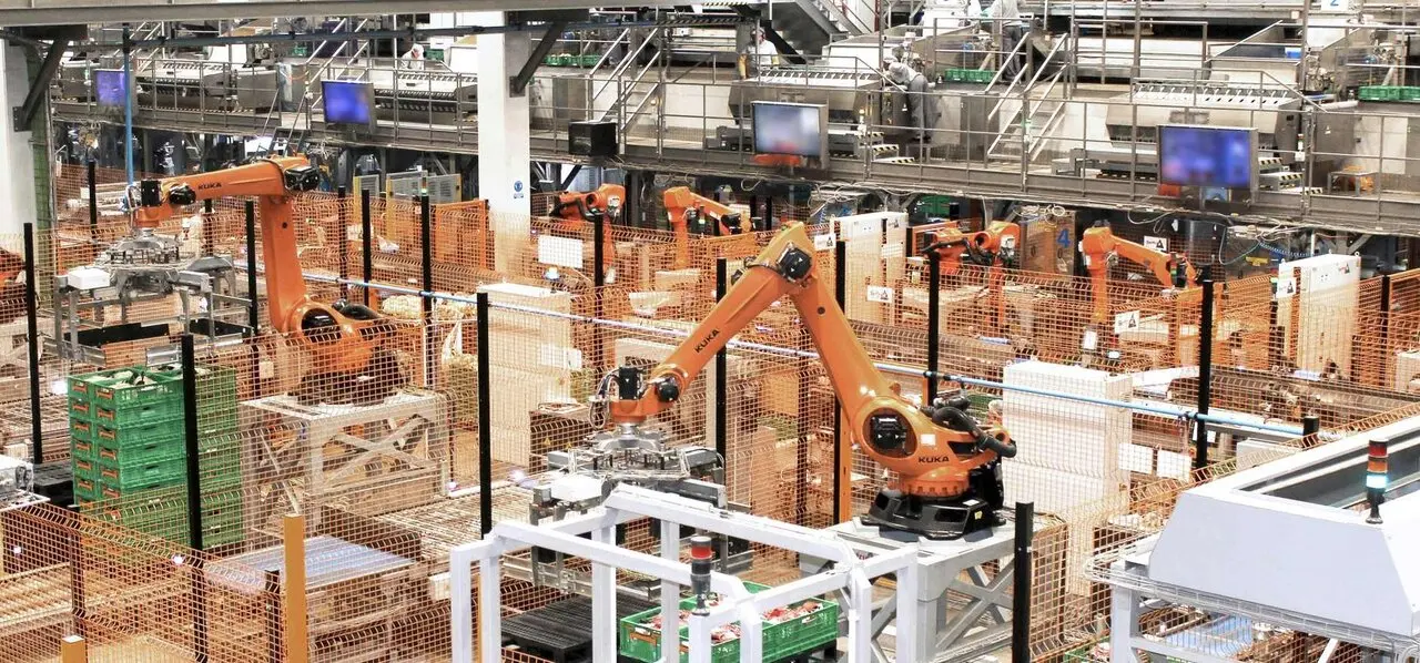 Imagen de la planta de producci&oacute;n de Somos Hijolusa en Le&oacute;n.