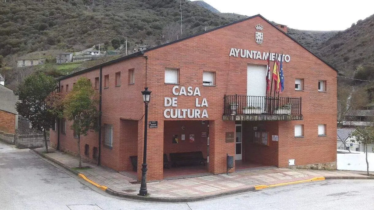 Ayuntamiento de Puente de Domingo Fl&oacute;rez