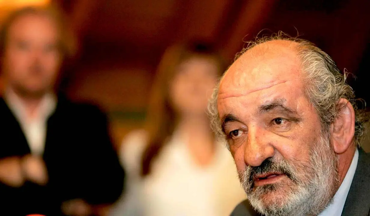 Santos Llamas, durante una comparecencia tras un Consejo de Administraci&oacute;n de Caja Espa&ntilde;a. Foto: Campillo