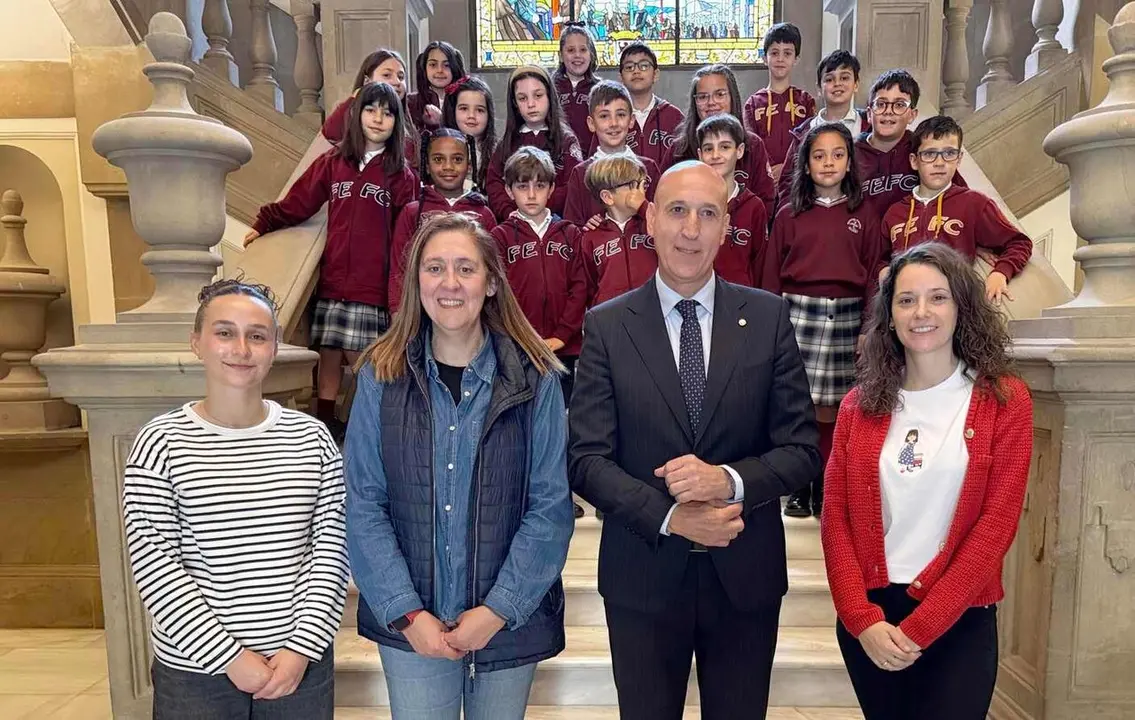 Un instante de la recepci&oacute;n oficial en el Ayuntamiento de Le&oacute;n a La Anunciata.