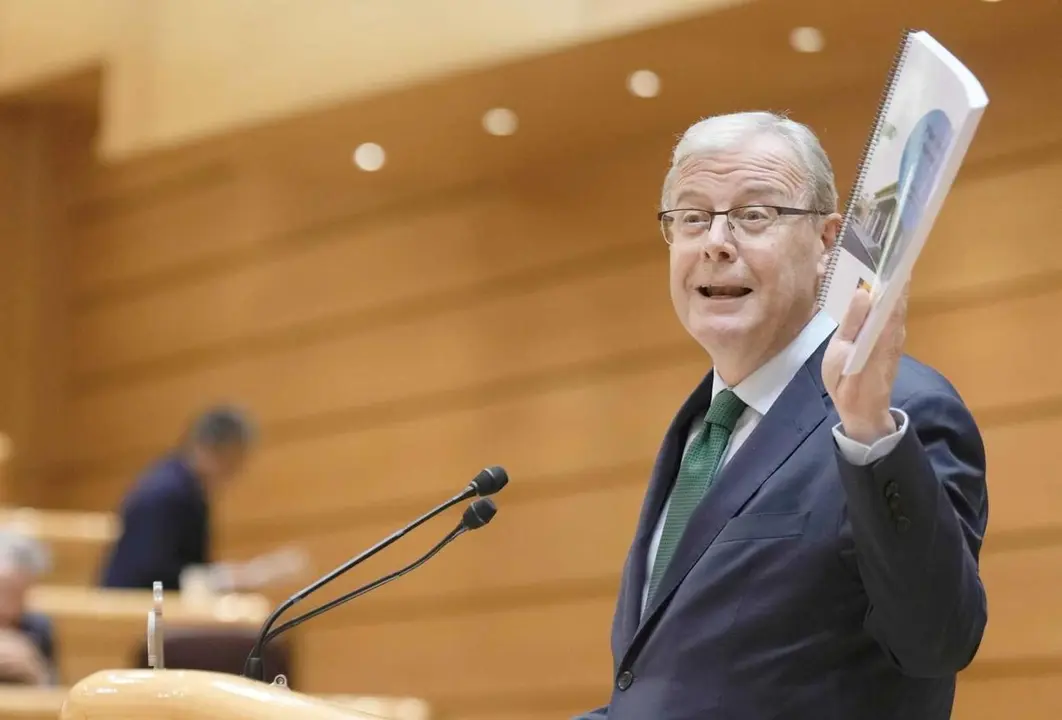 Interpelaci&oacute;n de Antonio Silv&aacute;n en el Senado.