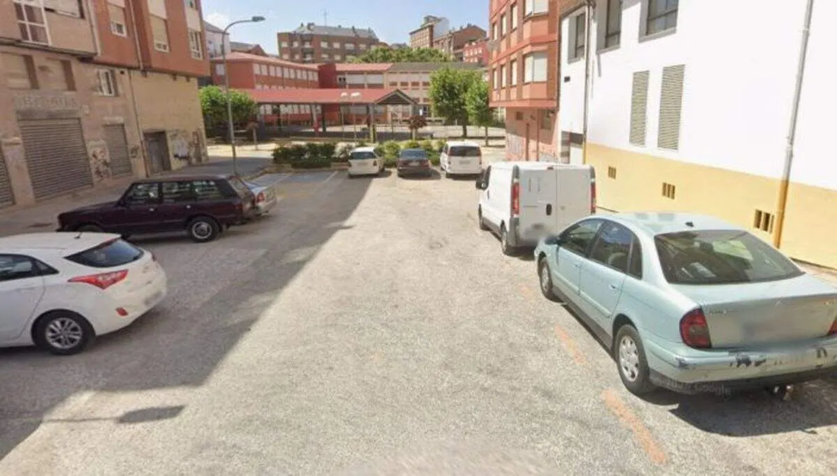 Aparcamiento Hermanos Pinzon Ponferrada