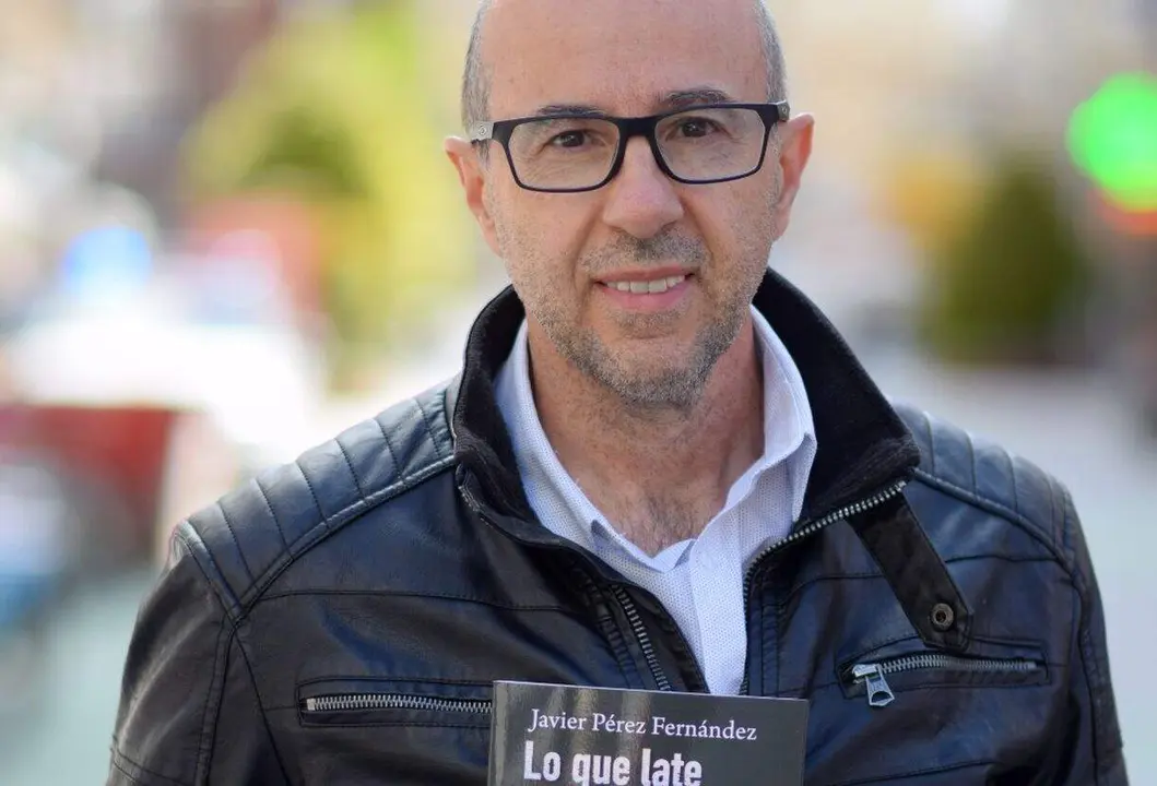El escritor leon&eacute;s Javier P&eacute;rez Fern&aacute;ndez.