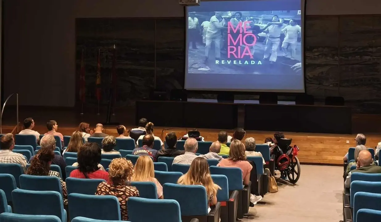 Un instante de la proyecci&oacute;n de 'Memoria revelada' en la Delegaci&oacute;n de la Junta.