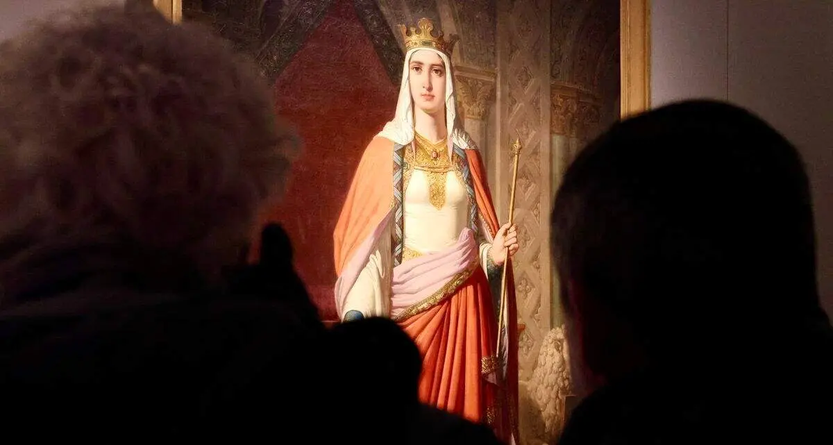 El alcalde de Le&oacute;n, Jos&eacute; Antonio Diez, asiste a la visita guiada a la exposici&oacute;n &lsquo;Reina Ella. Urraca I de Le&oacute;n [1109-1126]&rsquo;