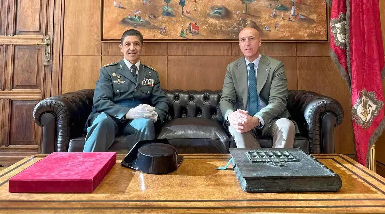 Recepci&oacute;n jefe cibercomandancia