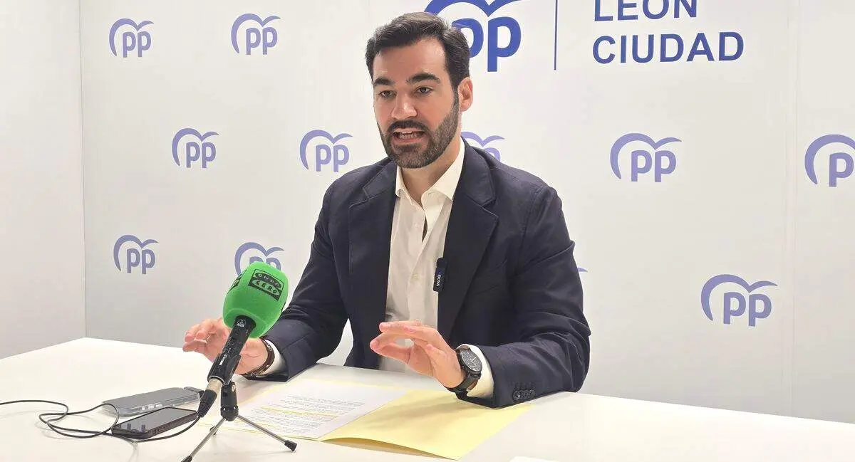 David Fern&aacute;ndez