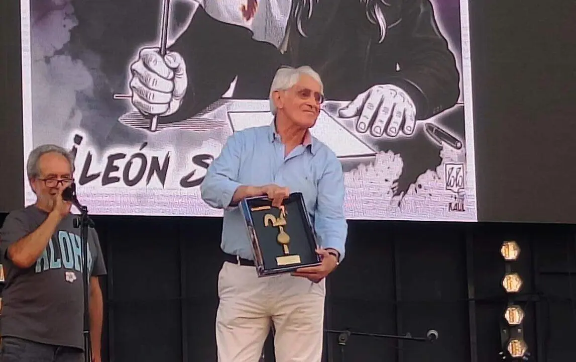 Hermenegildo L&oacute;pez este lunes durante su nombramiento como 'Aconceyau d'Honor 2026'.