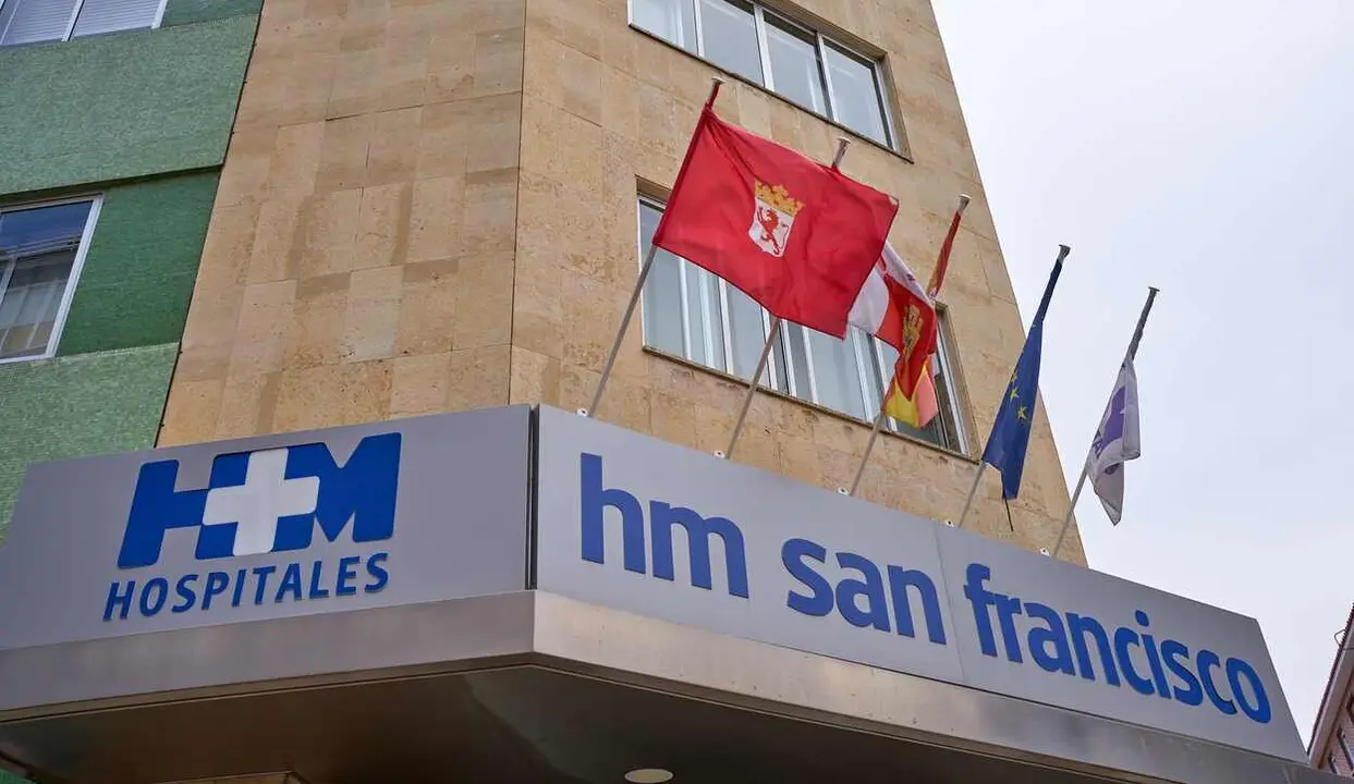 Fachada principal del HM San Fracisco.