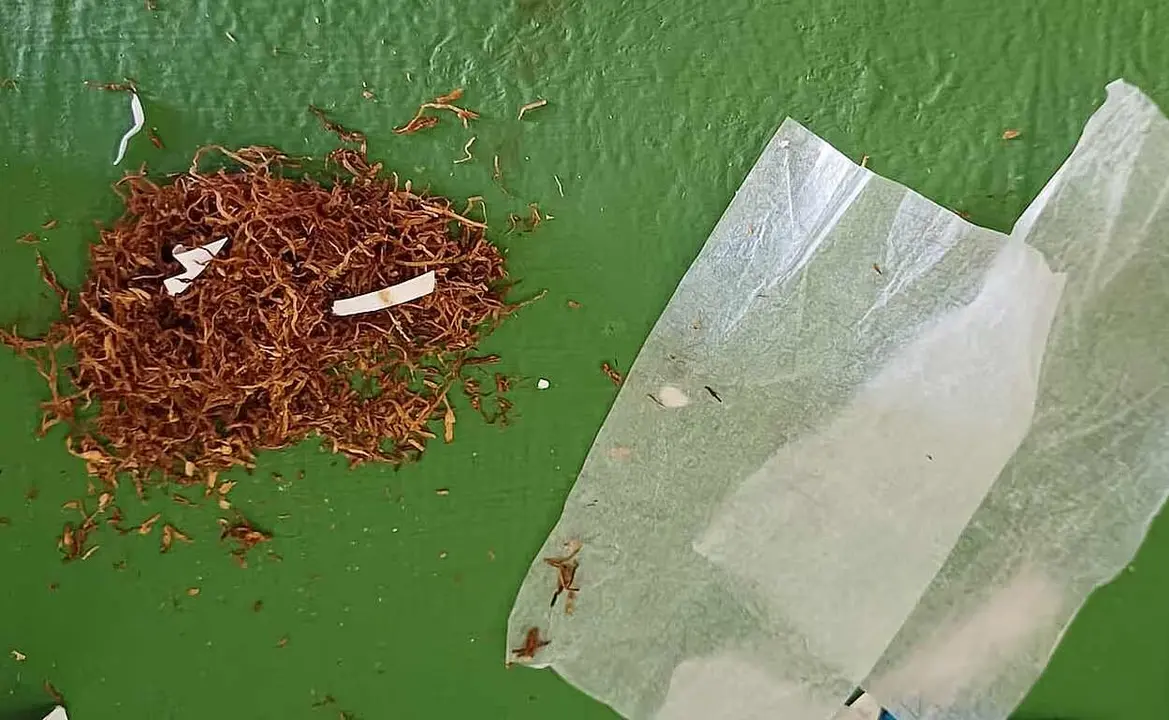 'Papeles impregnados' o 'droga canibal' junto al tabaco con el que se fuma; el resultado puede ser mortal.
