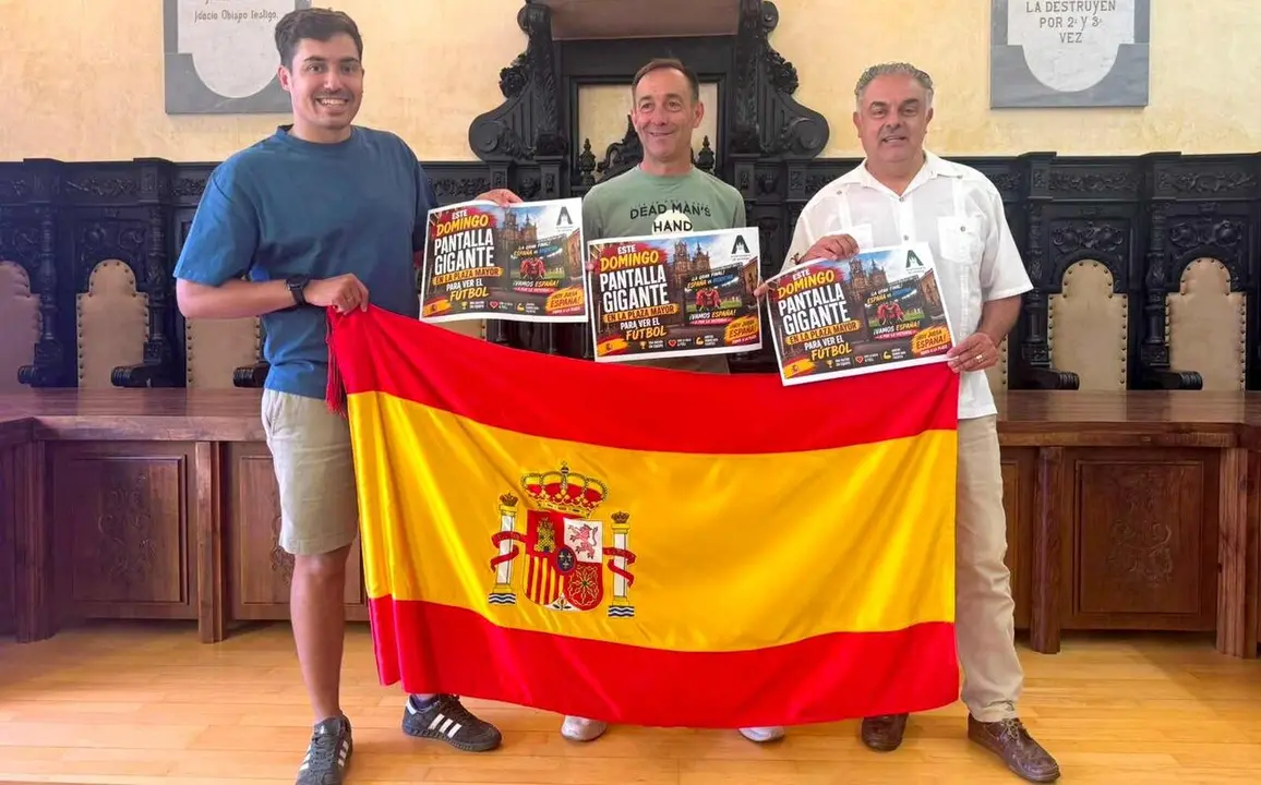Astorga se suma a las pantallas gigantes para ver la final del Mundial.