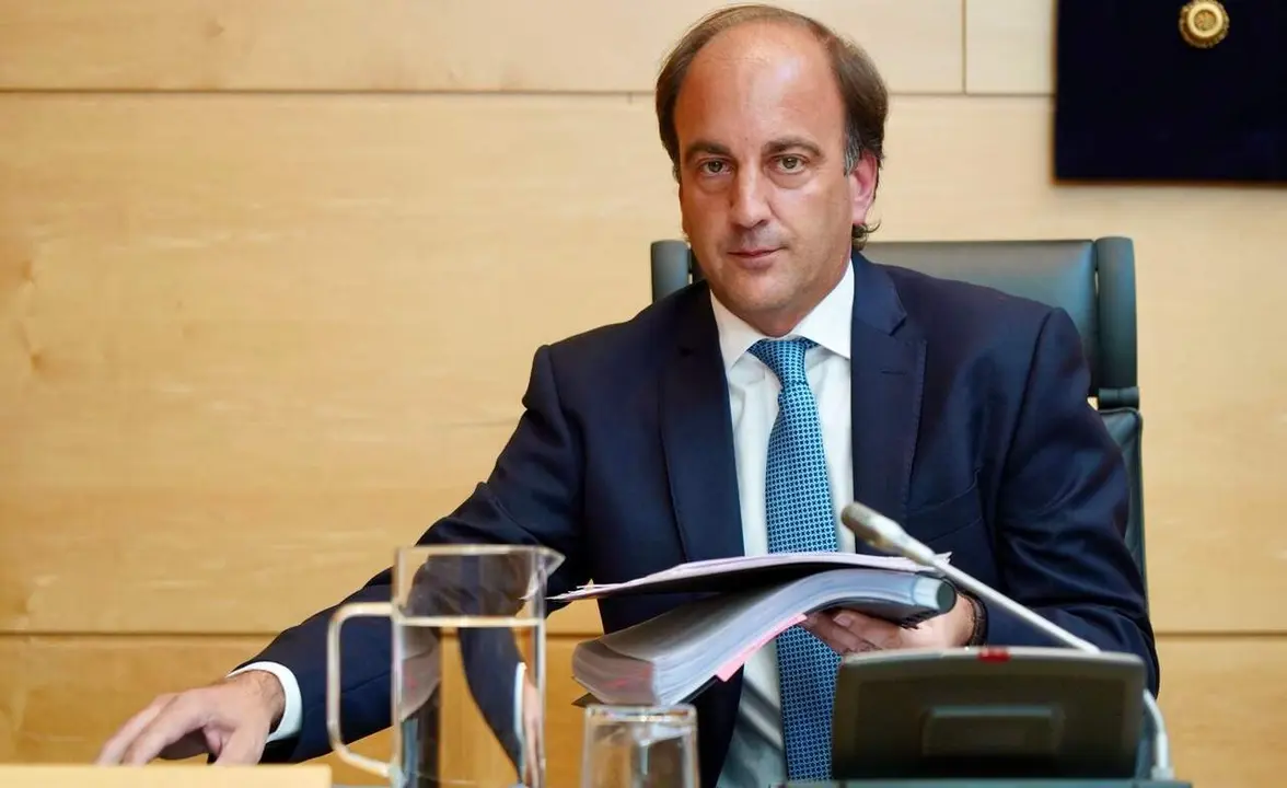 El consejero de Agricultura, Ganader&iacute;a, Medio Rural y Pol&iacute;tica Ambiental, Joaqu&iacute;n Antonio Pino, presenta el programa de actuaciones que desarrollar&aacute; por su departamento en la XII legislatura.