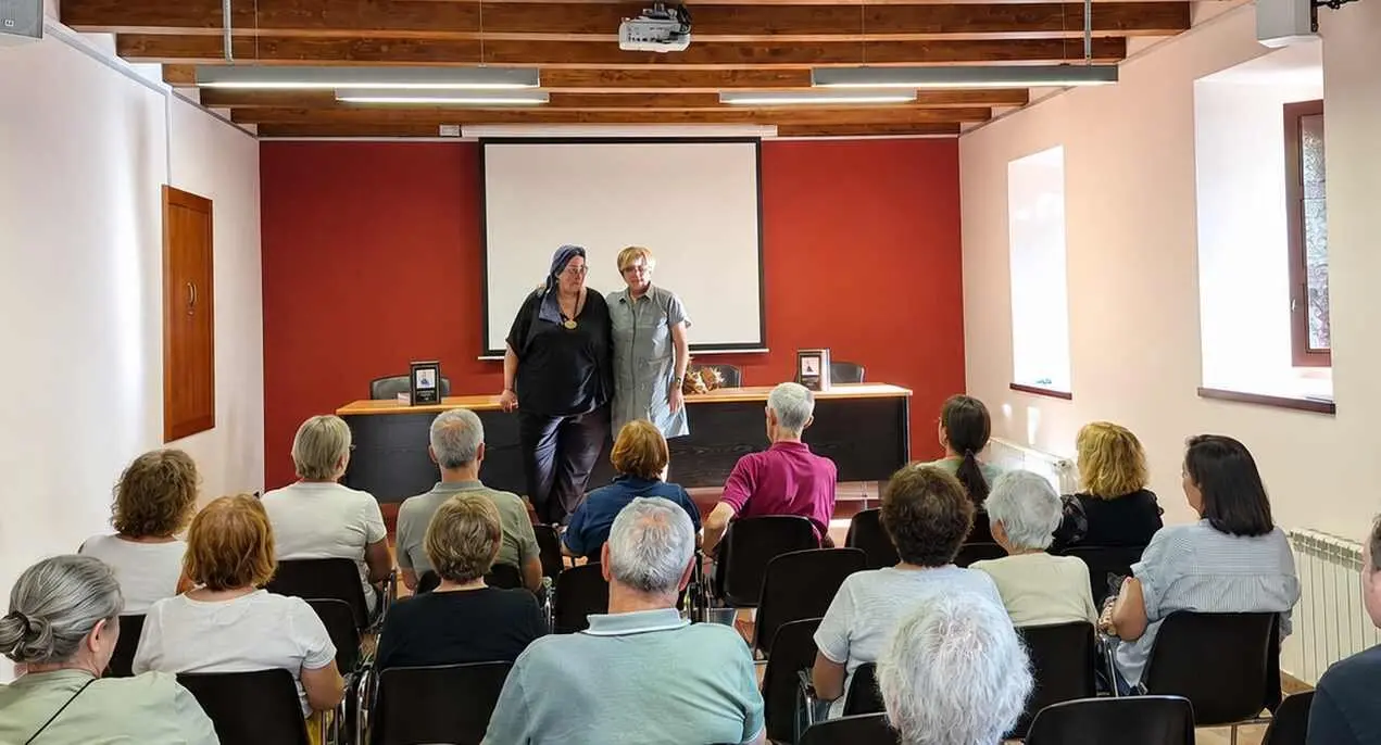 FOTO PRESENTACI&Oacute;N