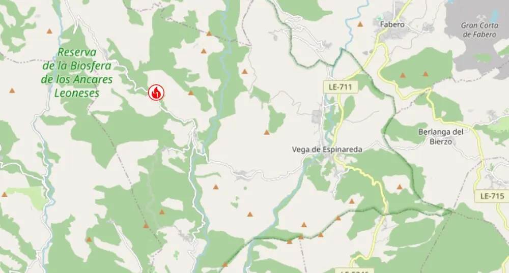 Localizaci&oacute;n del incendio forestal de Moreda, en Vega de Espinareda. Fuente: Inforcyl.