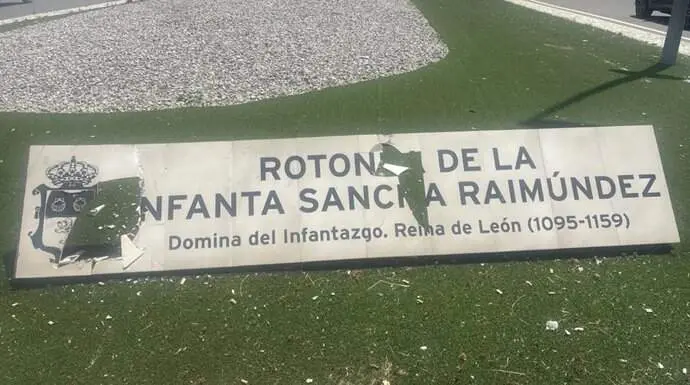 Imagen de los da&ntilde;os ocasionados y denunciados por el consistorio.