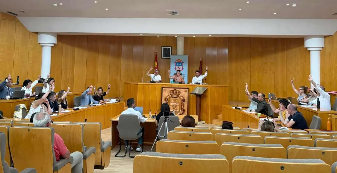Instante en el que se produce la aprobaci&oacute;n, con unanimidad en el pleno.