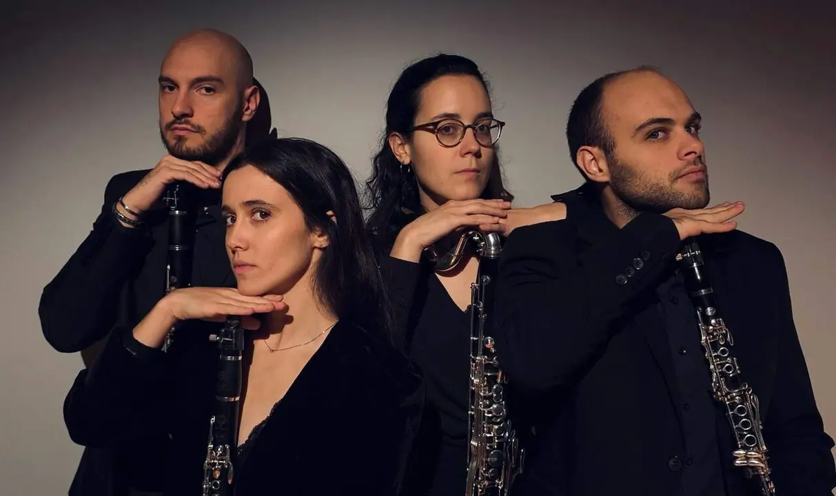 El cuarteto Nivales est&aacute; integrado por los clarinetistas Mateo Balboa, Laura Garc&iacute;a, Marcos Carmona y Fernando Fern&aacute;ndez.