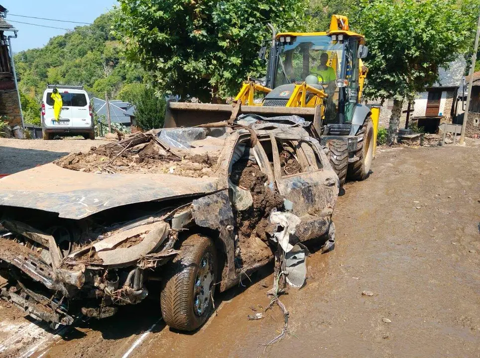 &uacute;ltimo coche Mancanedo (002)