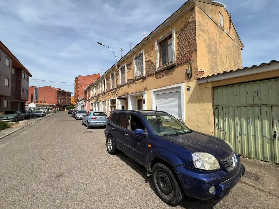 Dos fallecidos en la calle Santa Teresa de Veguellina de &Oacute;rbigo (Le&oacute;n)