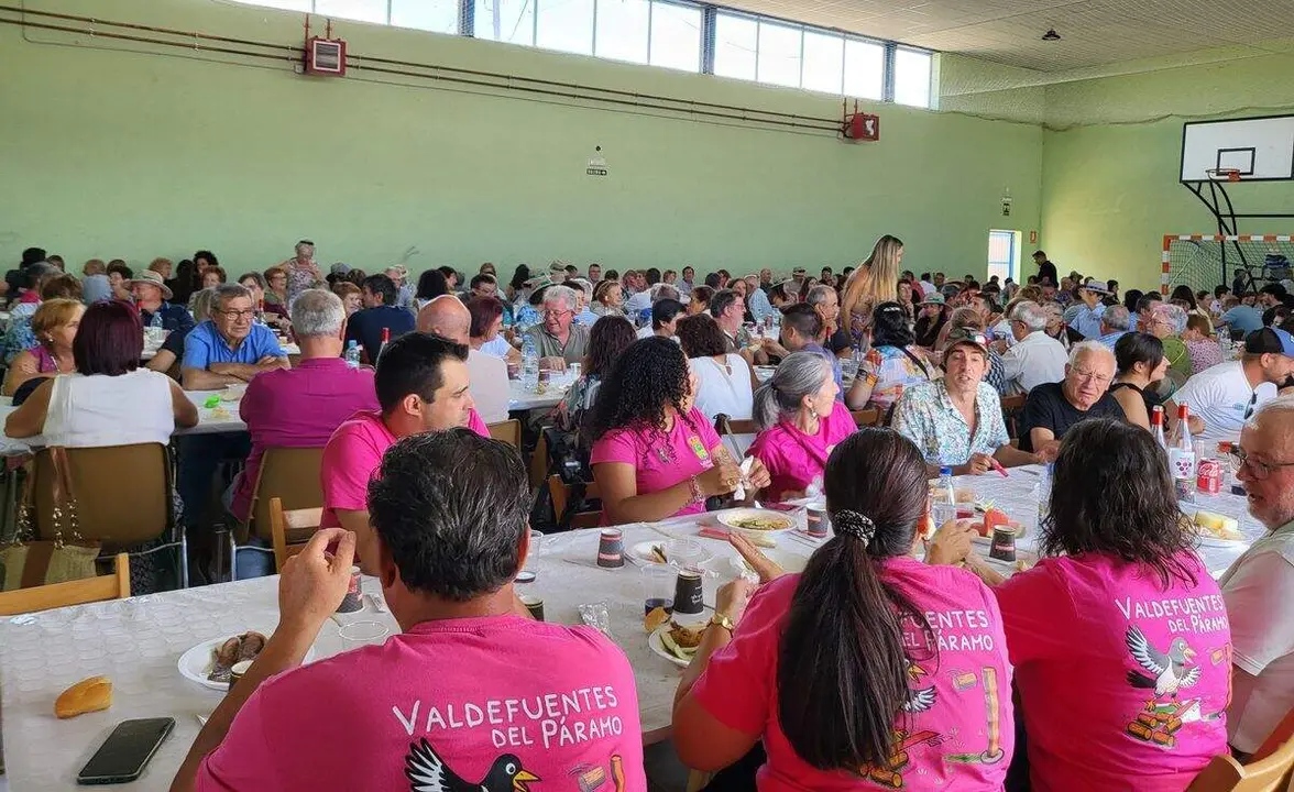 paellada Valdefuentes del P&aacute;ramo