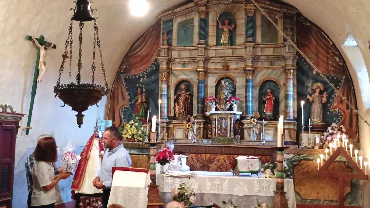 manto virgen rosales