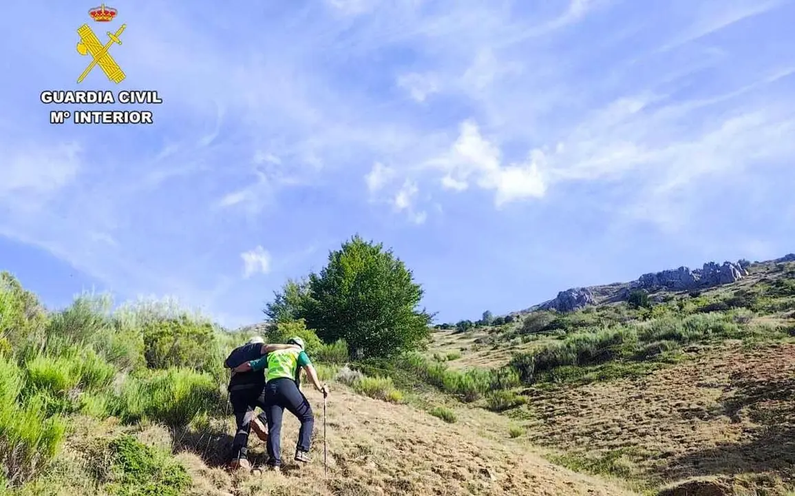 Efectivos del Greim, durante las labores de rescate.