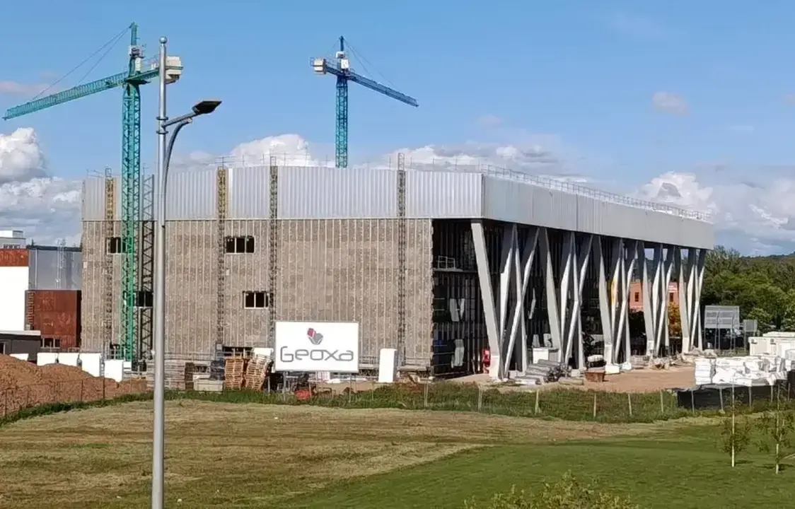 Estado de las obras de la Casa del Estudiante, uno de los nuevos equipamientos que ofrecer&aacute; el campus en el corto plazo.